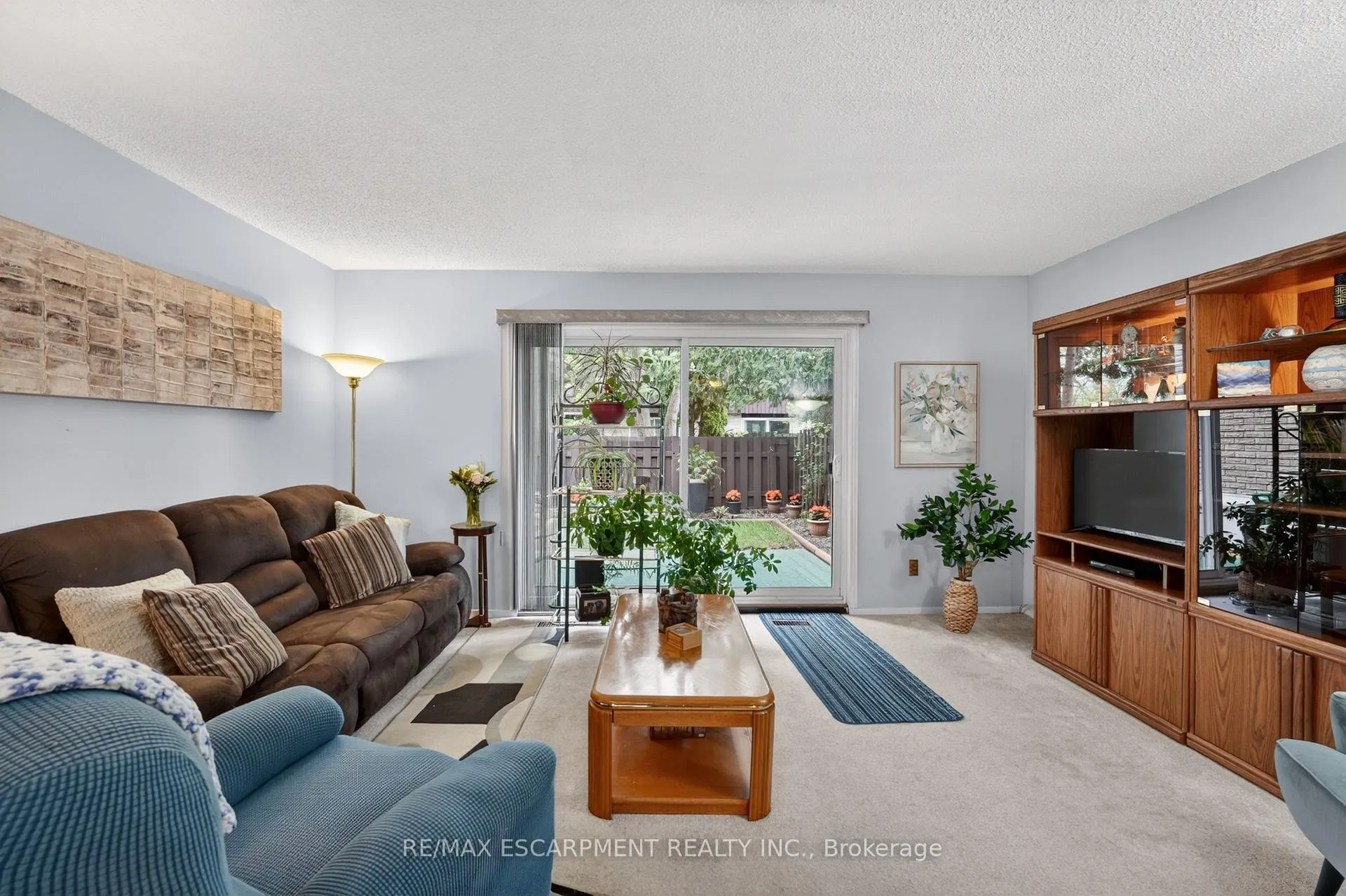 Photo 8 of Unit 17, 50 Lakeshore Road, St. Catharines, Lakeport — HOMEH