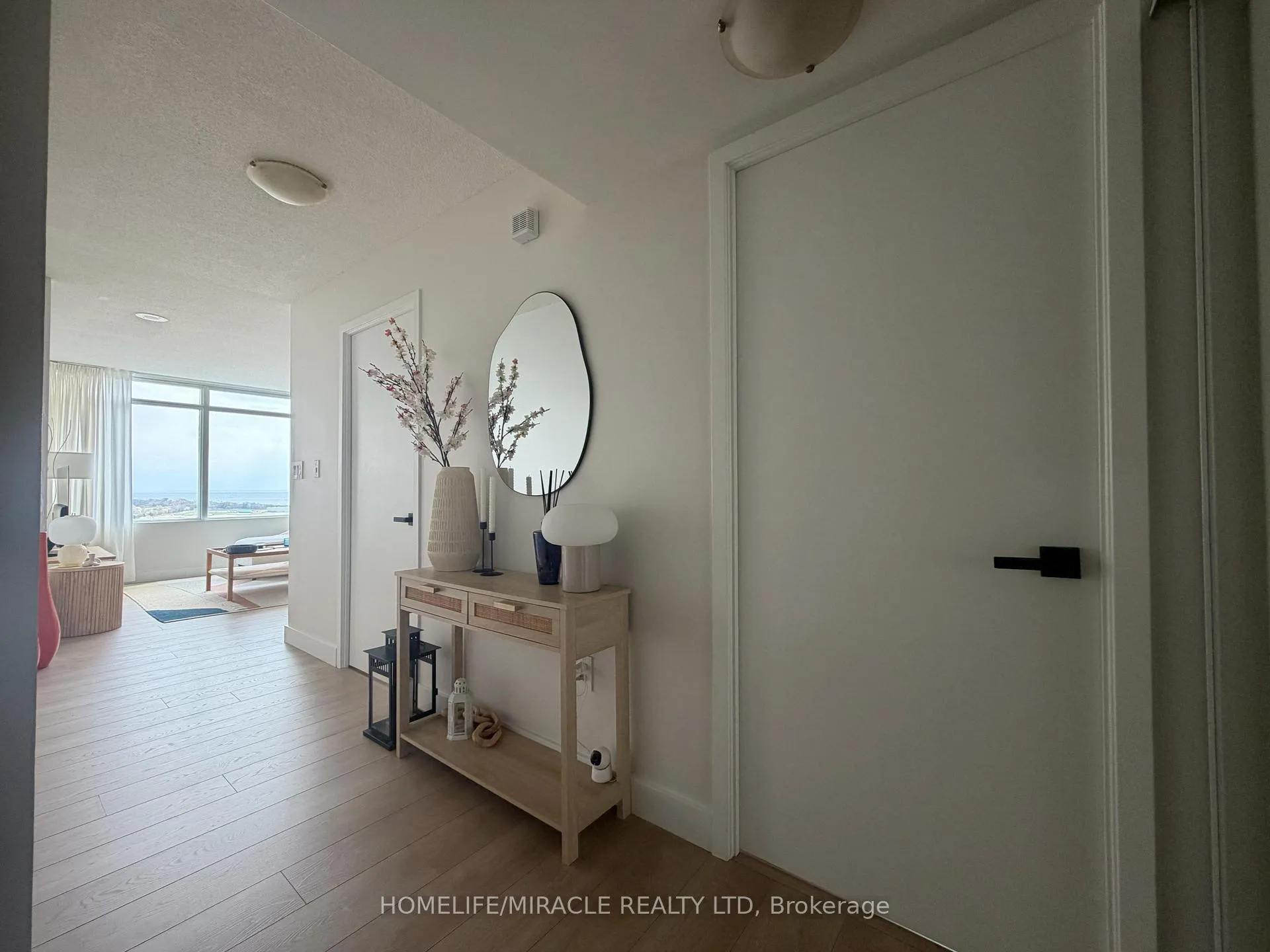 Photo 2 of Unit 2309, 25 Telegram Mews, Toronto, Waterfront Communities — HOMEH