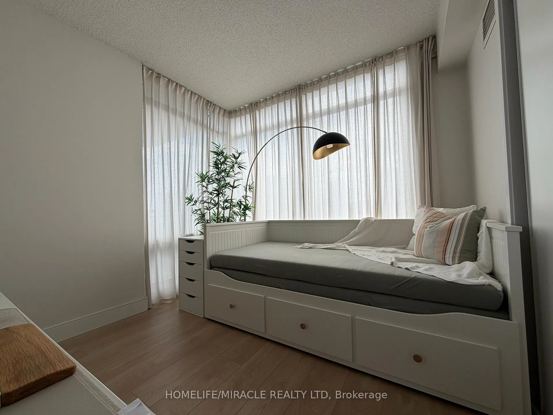 Photo 12 of Unit 2309, 25 Telegram Mews, Toronto, Waterfront Communities — HOMEH