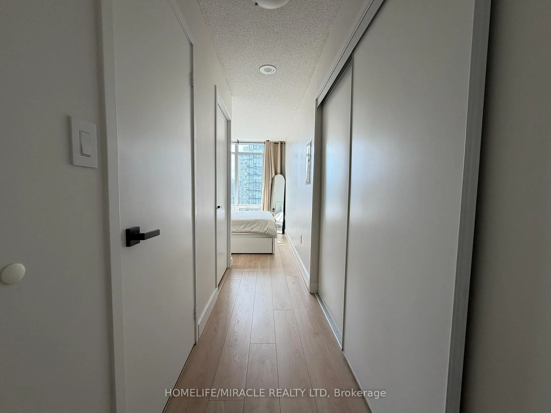 Photo 15 of Unit 2309, 25 Telegram Mews, Toronto, Waterfront Communities — HOMEH