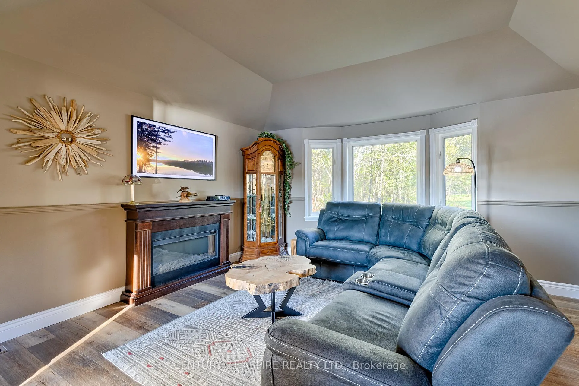 Photo 15 of 284 Rantz Road, Petawawa — HOMEH