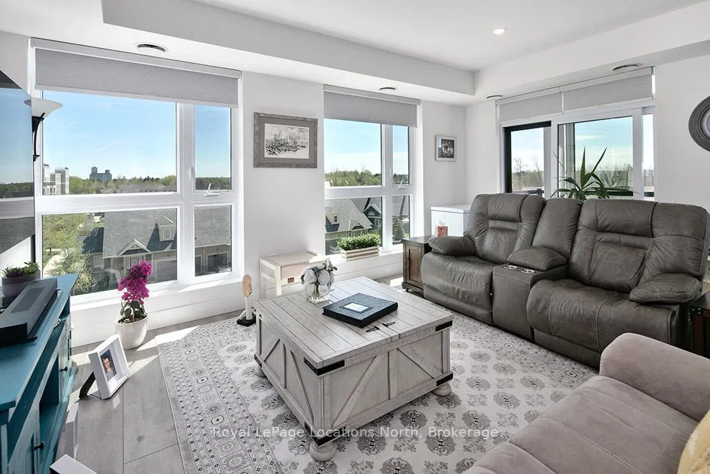 Photo 10 of Unit 408, 4 Kimberly Lane, Collingwood — HOMEH