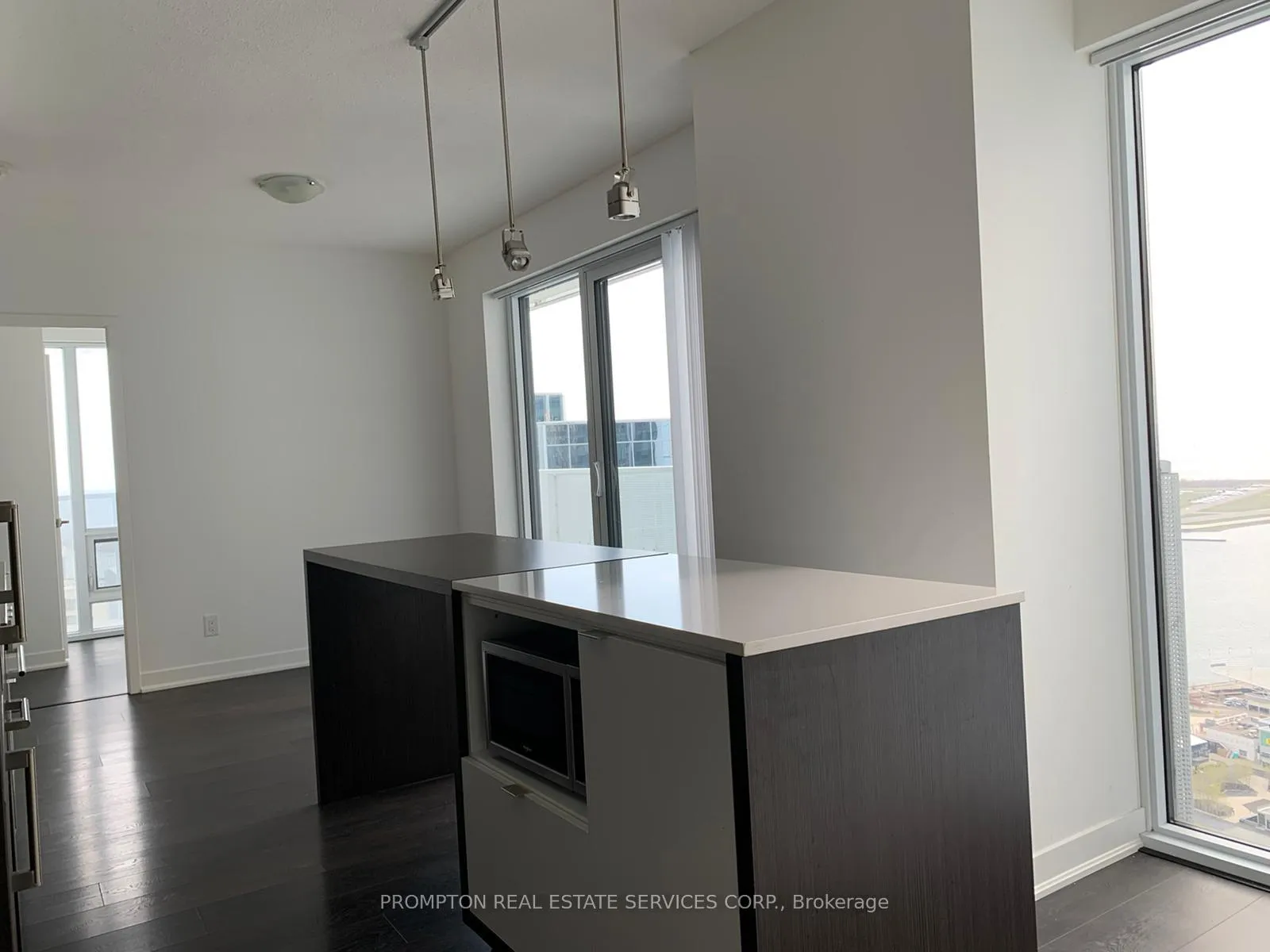 Photo 2 of Unit 4410, 88 Harbour Street, Toronto, Waterfront Communities — HOMEH