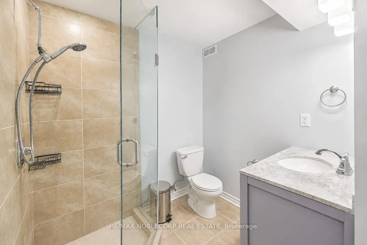 Photo 18 of 62 Pavin Crescent, Caledon, Bolton East — HOMEH