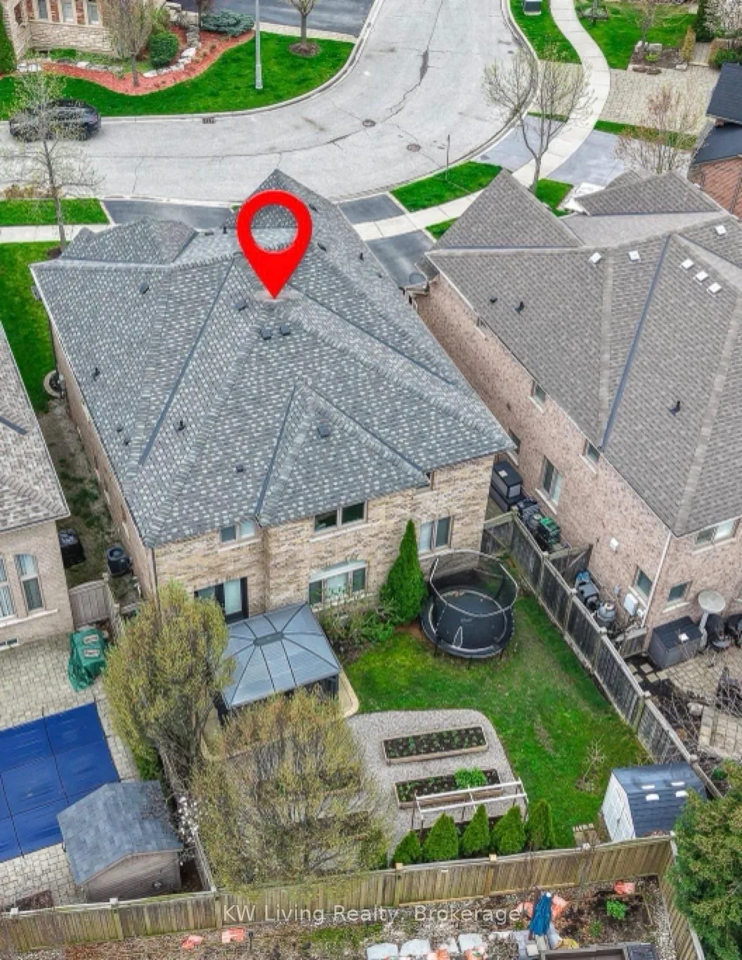 Photo 40 of 2327 Gladacres Lane E, Oakville, Westmount — HOMEH