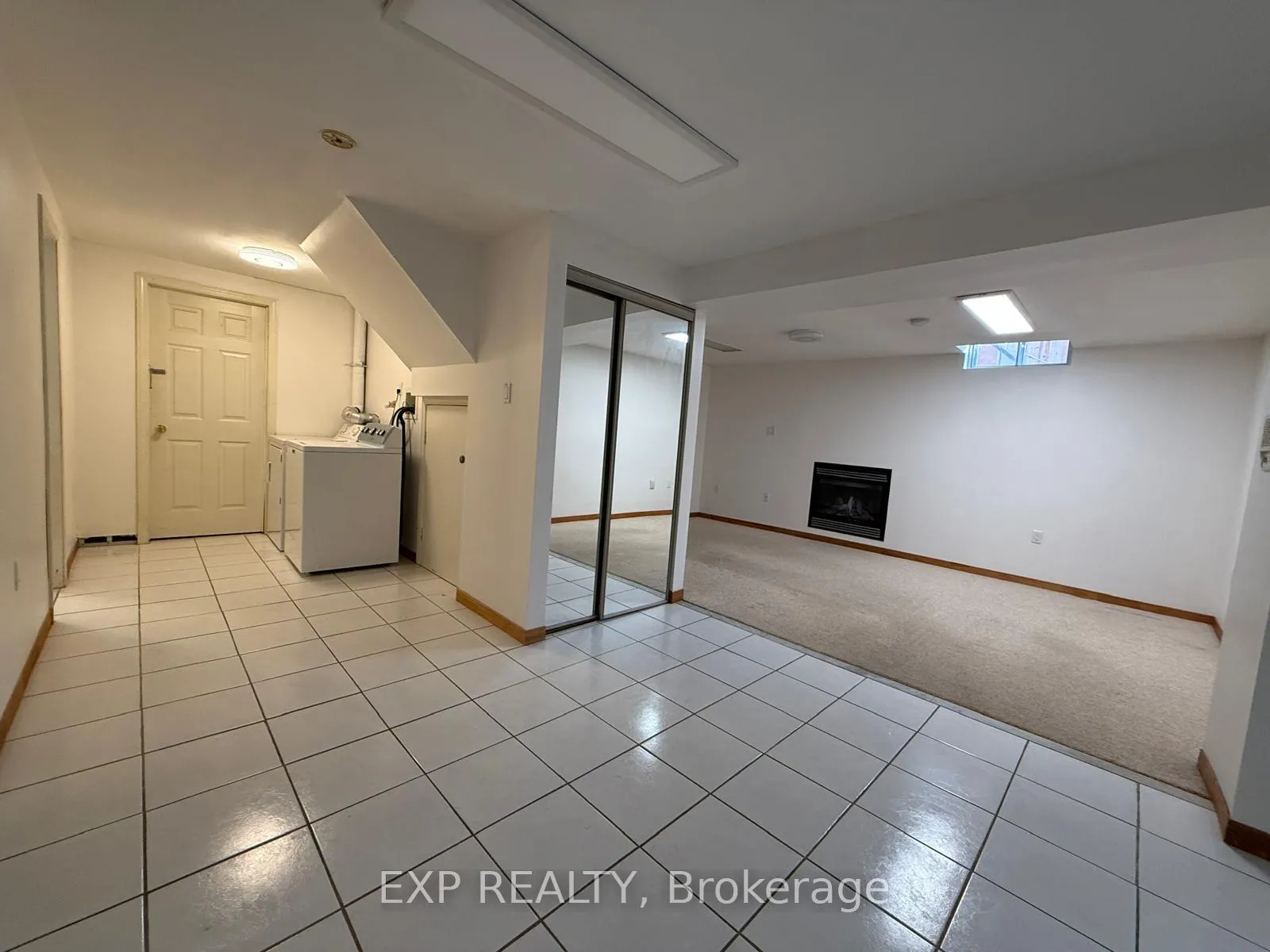 Photo 10 of Unit Basement, 308 Evergreen Crescent, Oakville, Wedgewood Creek — HOMEH
