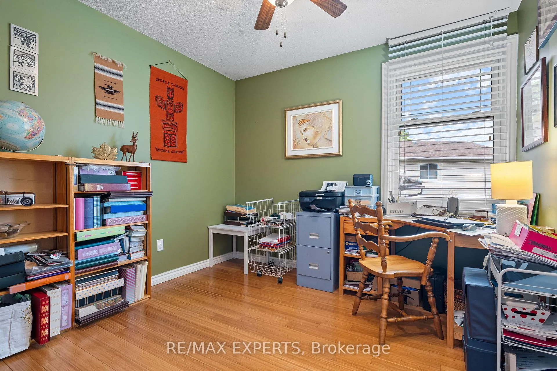 Photo 24 of 32 Crestlynn Crescent, Norfolk, Simcoe — HOMEH