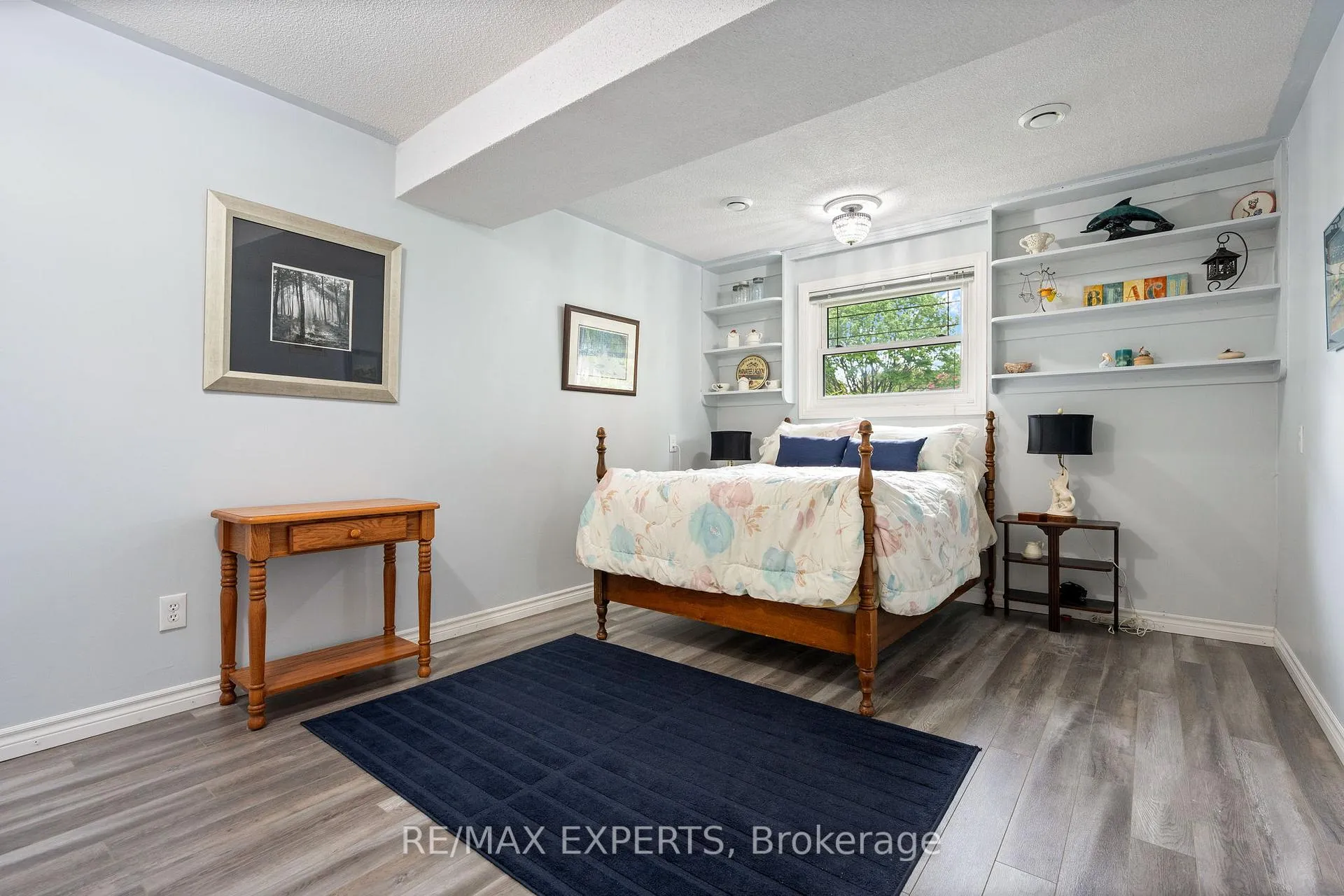 Photo 28 of 32 Crestlynn Crescent, Norfolk, Simcoe — HOMEH
