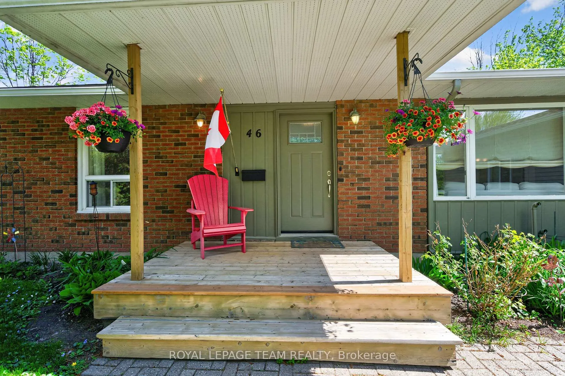 Photo 4 of 46 Fortune Street, Ottawa, Richmond — HOMEH
