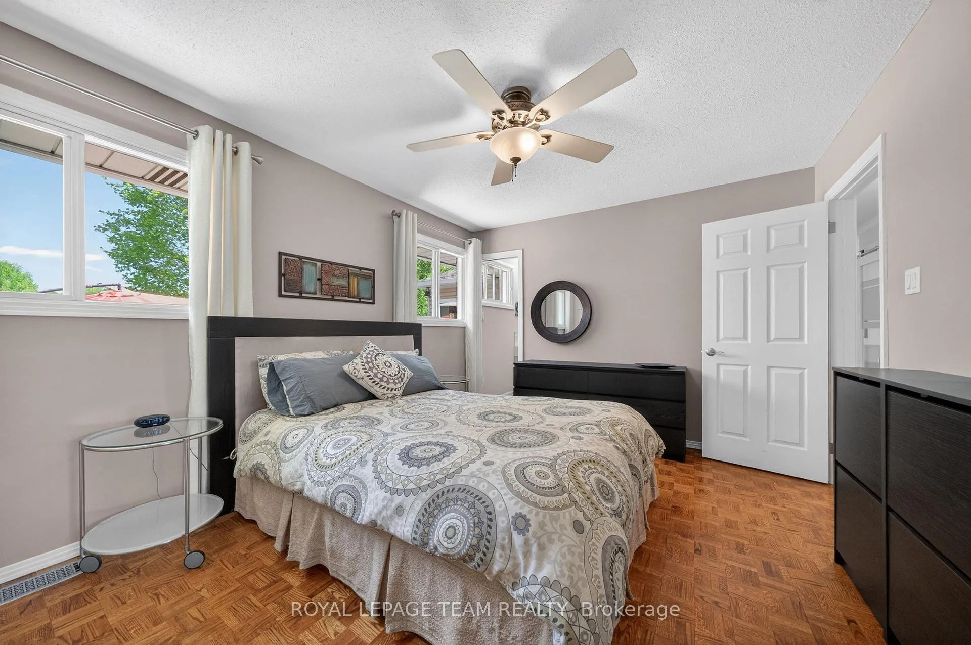 Photo 23 of 46 Fortune Street, Ottawa, Richmond — HOMEH
