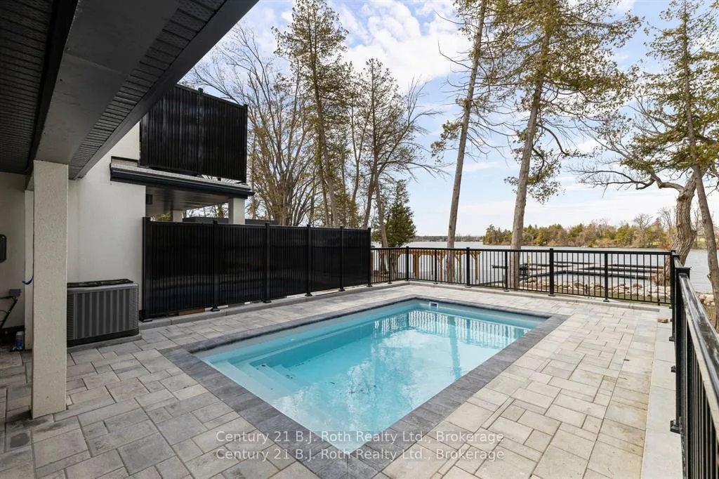 Photo 38 of 34 Ruby Crescent, Orillia — HOMEH