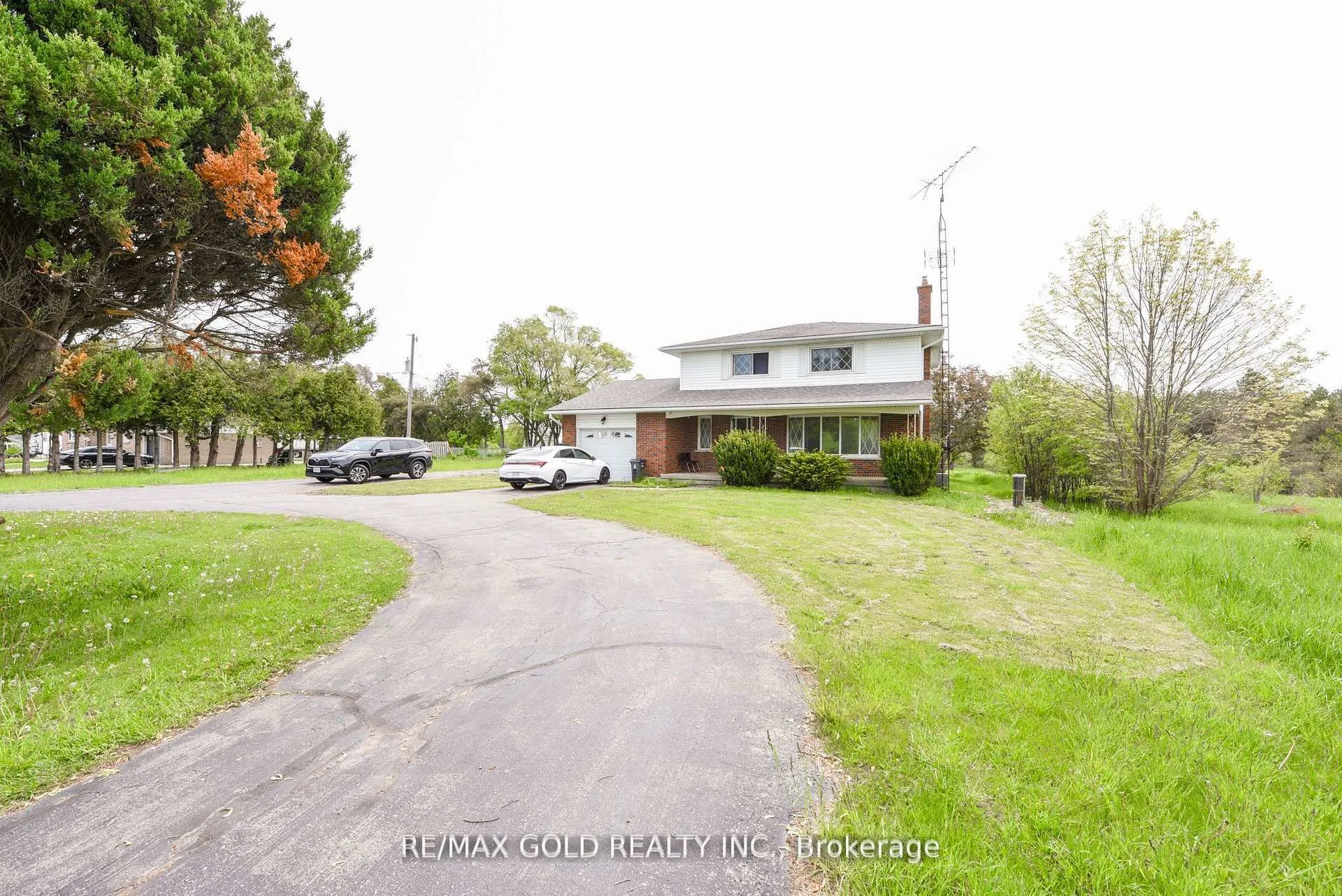 Photo 13 of 769 Stone Road E, Guelph, York/Watson Industrial Park — HOMEH