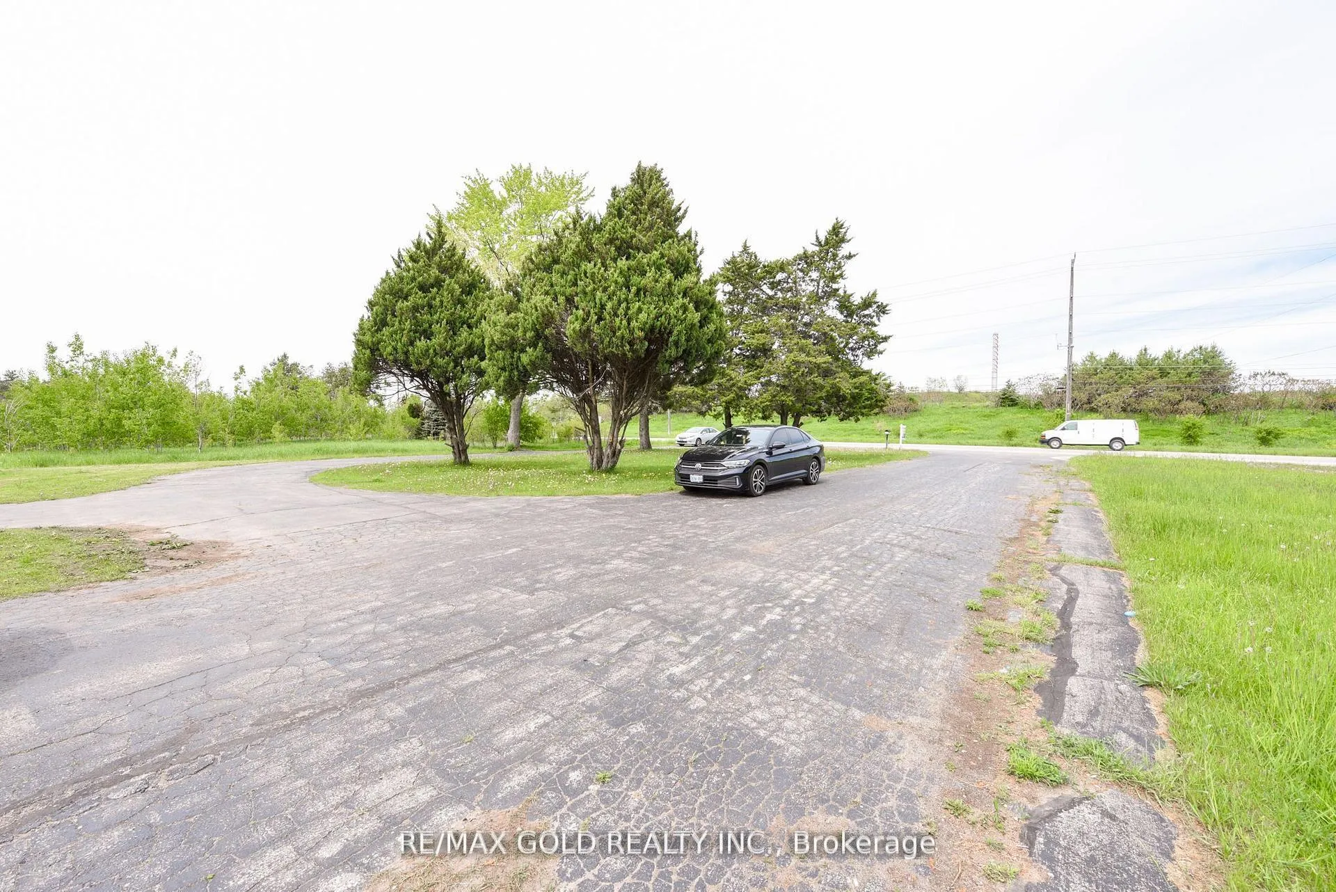 Photo 14 of 769 Stone Road E, Guelph, York/Watson Industrial Park — HOMEH