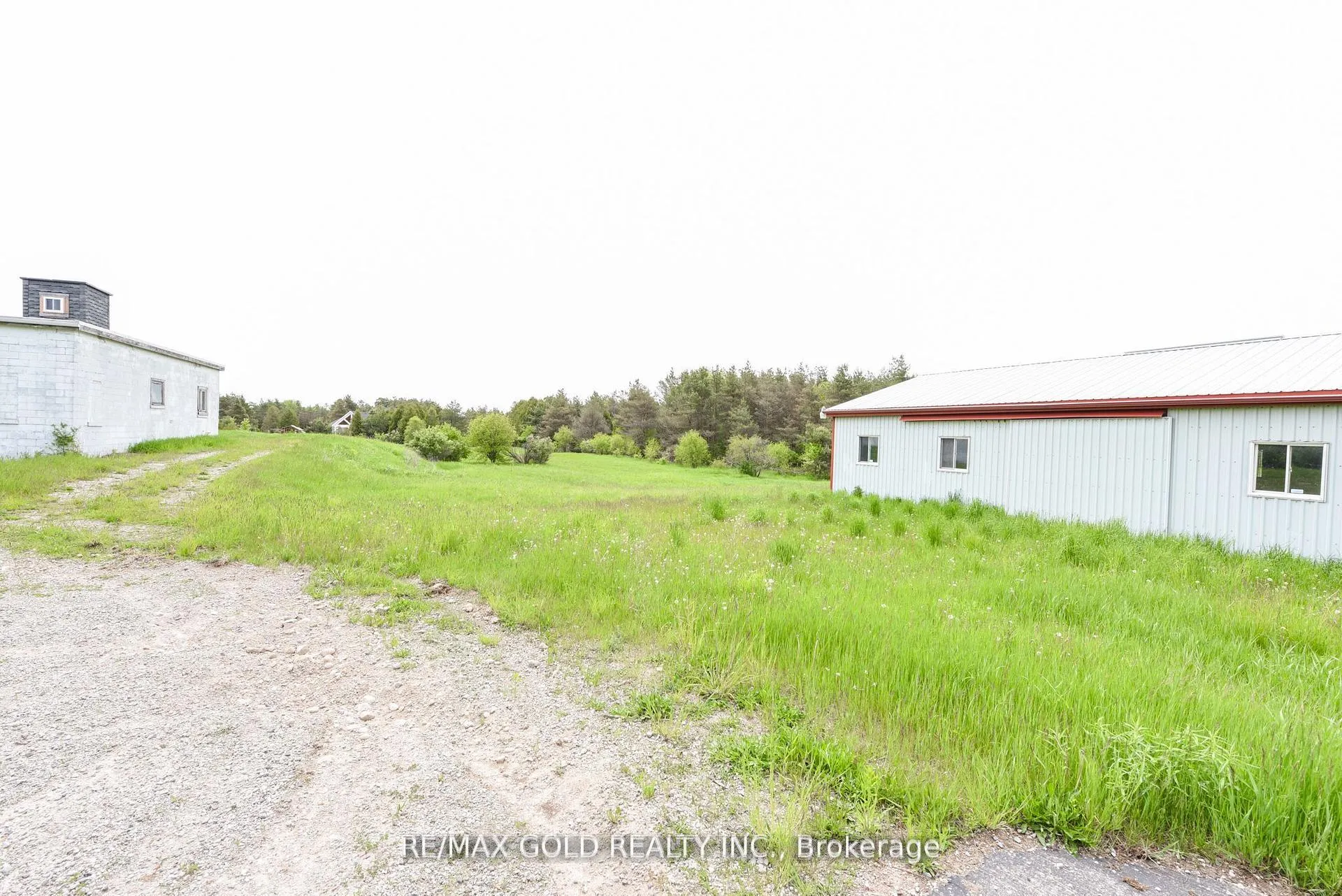 Photo 17 of 769 Stone Road E, Guelph, York/Watson Industrial Park — HOMEH
