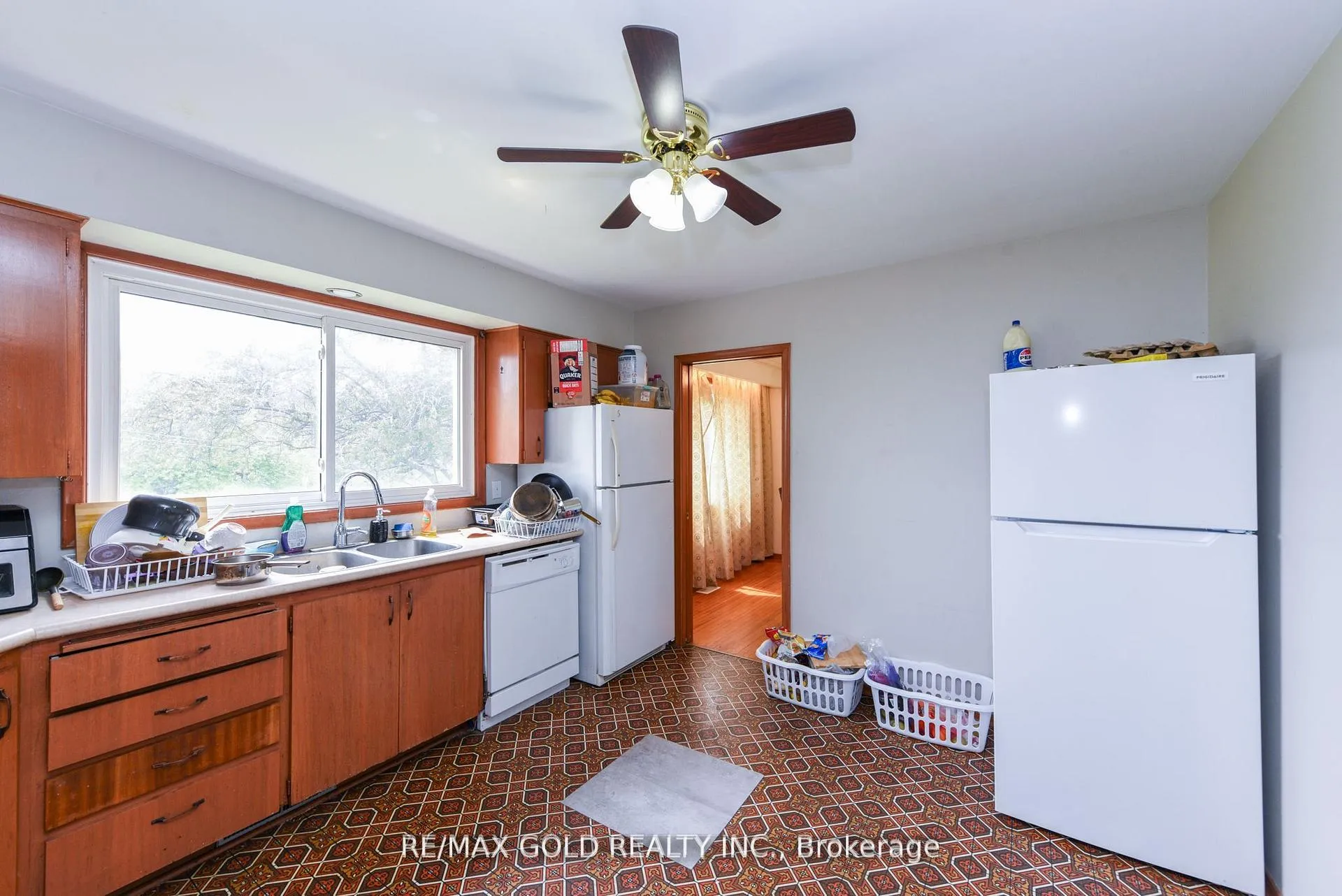 Photo 27 of 769 Stone Road E, Guelph, York/Watson Industrial Park — HOMEH
