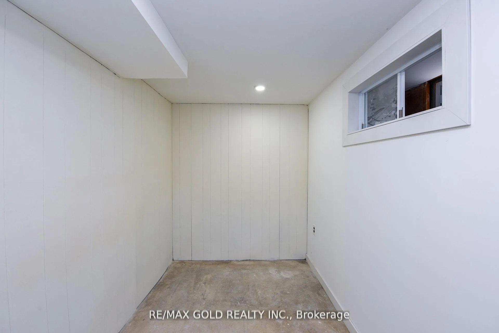 Photo 47 of 769 Stone Road E, Guelph, York/Watson Industrial Park — HOMEH