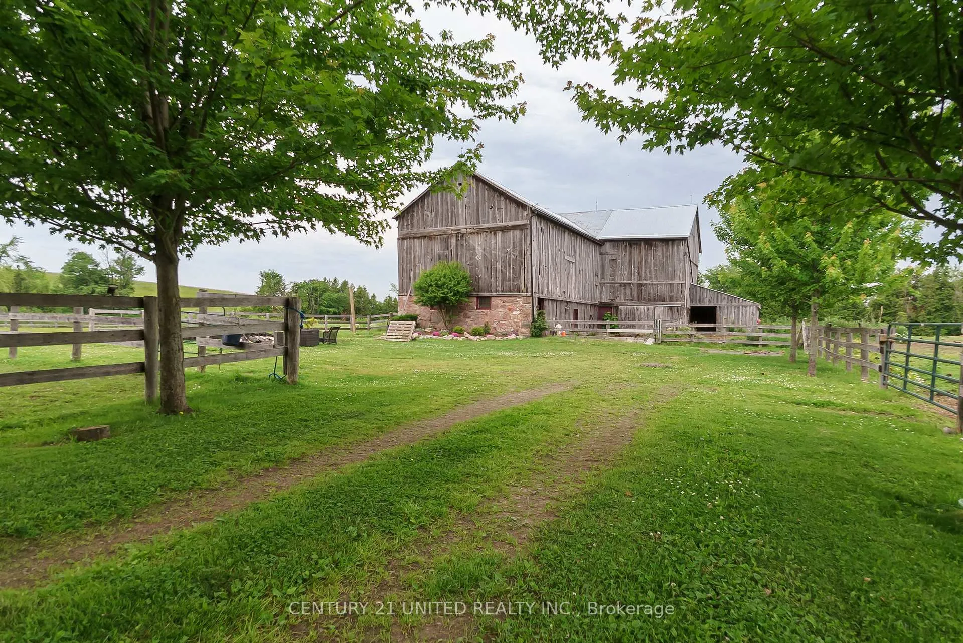 Photo 36 of 1662 11th Line, Selwyn — HOMEH