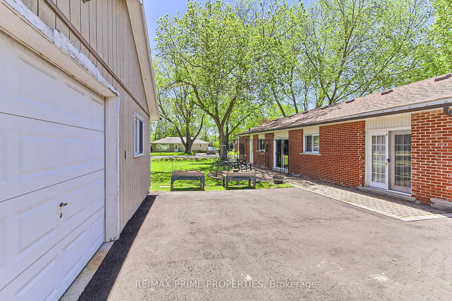Photo 26 of 63 Ruta Crescent, Georgina, Keswick North — HOMEH