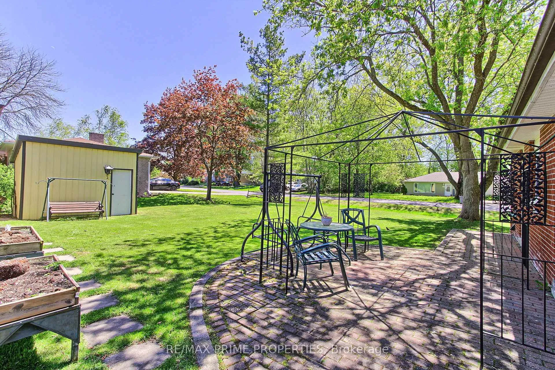 Photo 27 of 63 Ruta Crescent, Georgina, Keswick North — HOMEH