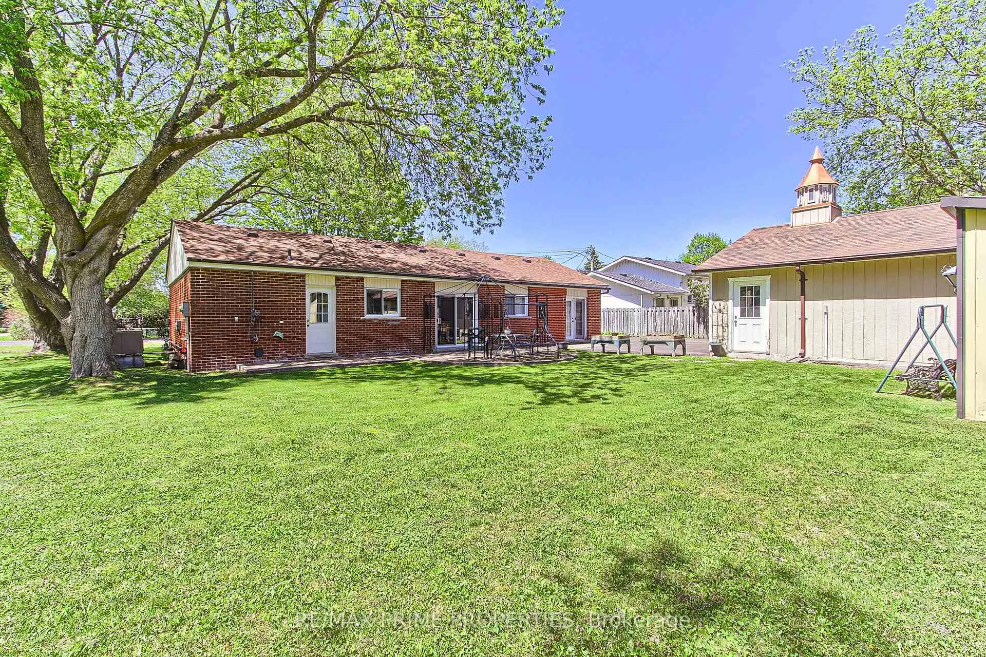 Photo 28 of 63 Ruta Crescent, Georgina, Keswick North — HOMEH