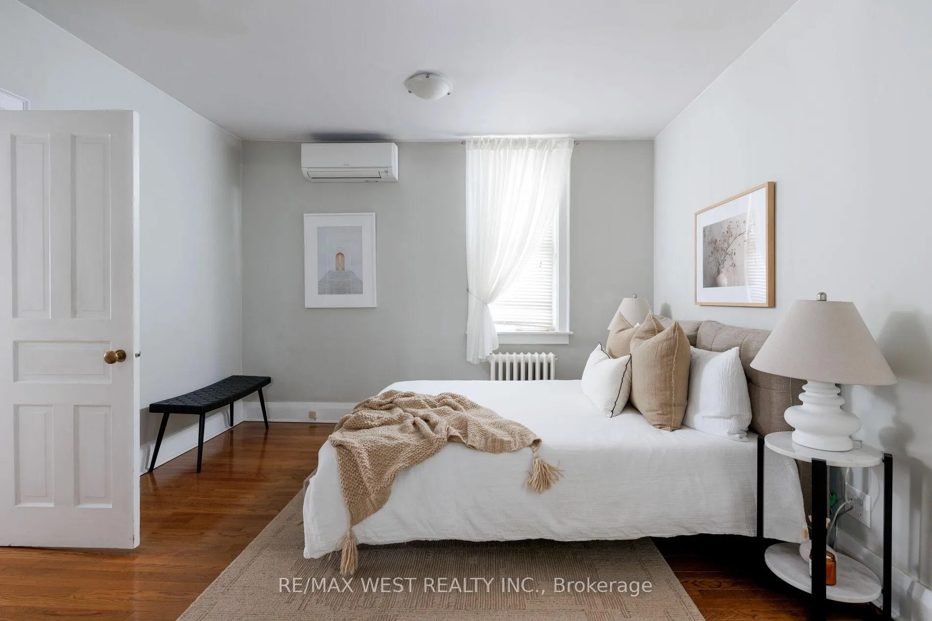 Photo 18 of 311 St Clair Avenue E, Toronto, Rosedale-Moore Park — HOMEH