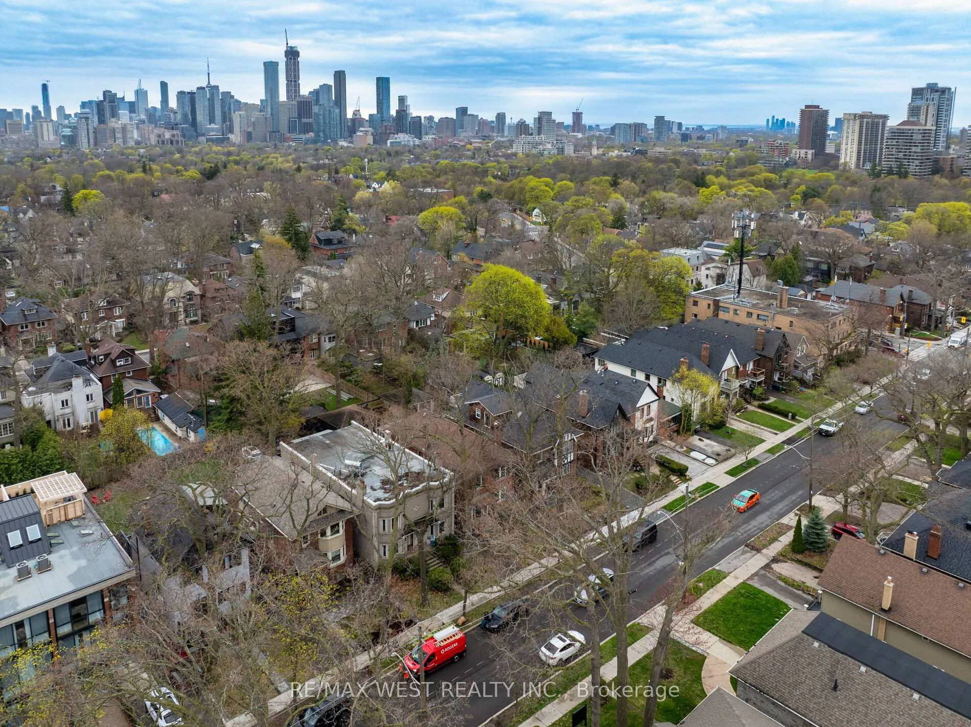 Photo 39 of 311 St Clair Avenue E, Toronto, Rosedale-Moore Park — HOMEH