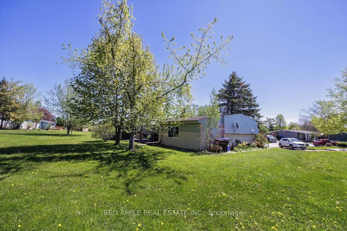 Photo 38 of 12 Belle Isle Arm, Innisfil, Rural Innisfil — HOMEH