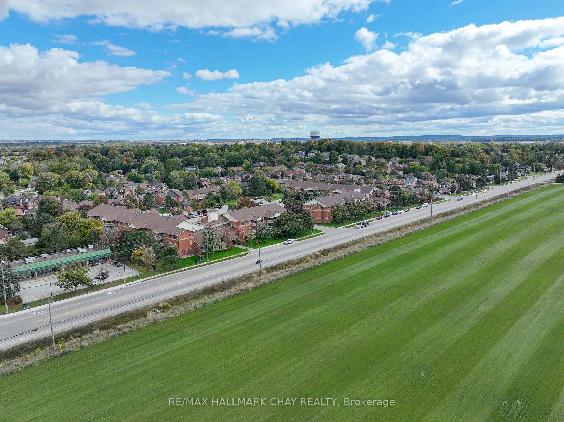 Photo 32 of Unit 215, 247 King Street N, New Tecumseth, Alliston — HOMEH