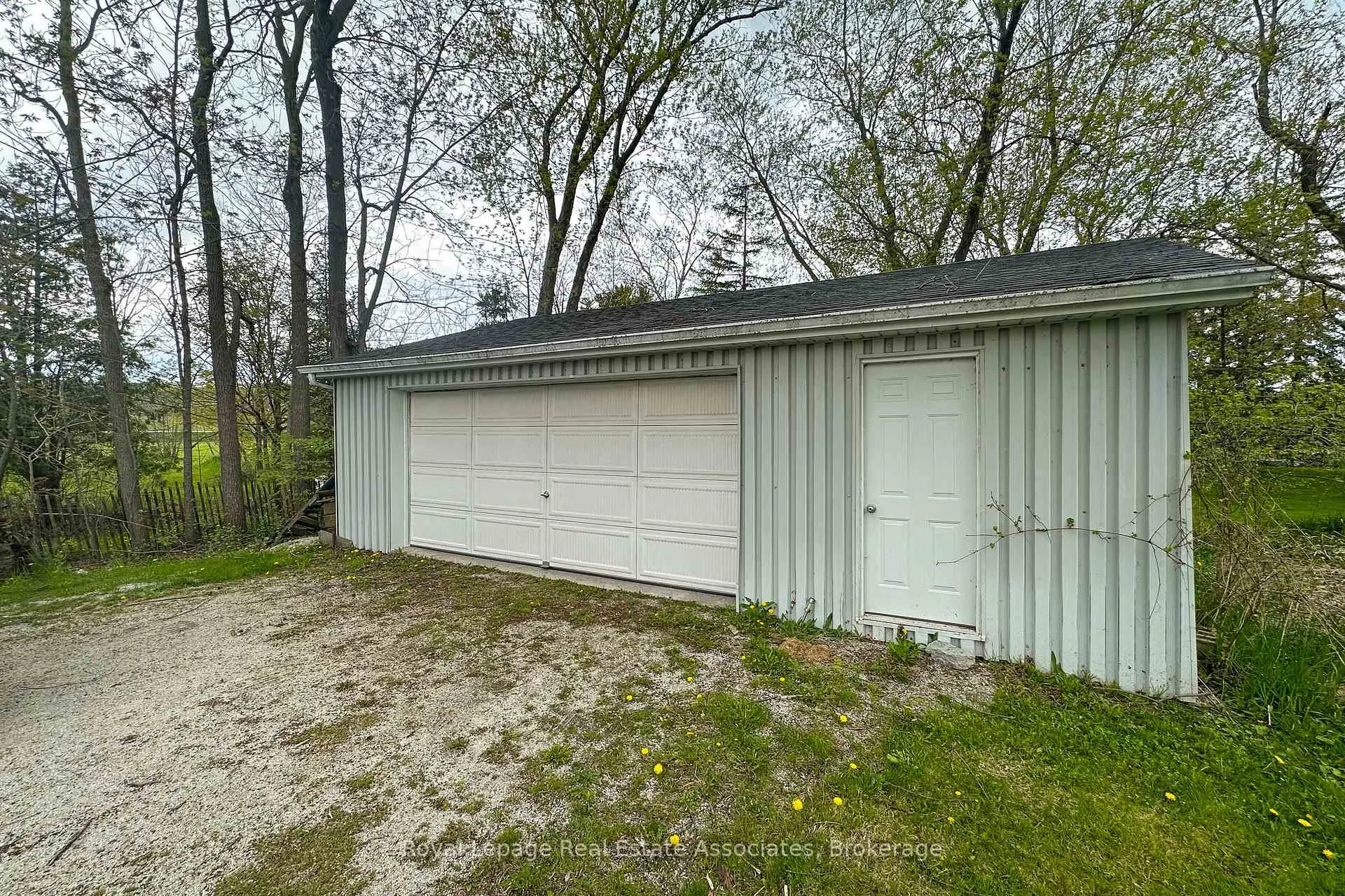 Photo 47 of 9225 Dublin Line, Halton Hills, Rural Esquesing — HOMEH