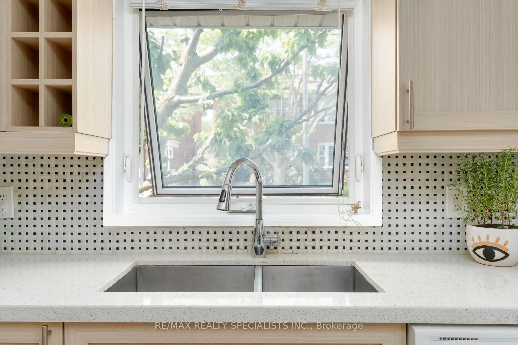 Photo 23 of Unit Main and 2nd, 290 Westmount Avenue, Toronto, Oakwood Village — HOMEH