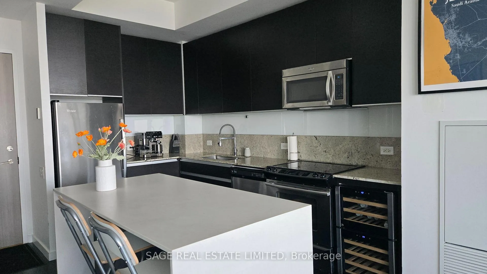 Photo 4 of Unit 3407, 390 Cherry Street, Toronto, Waterfront Communities — HOMEH