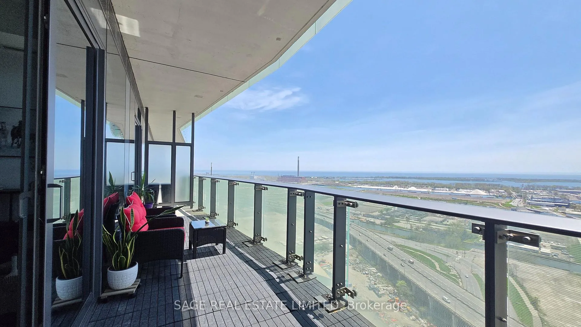 Photo 13 of Unit 3407, 390 Cherry Street, Toronto, Waterfront Communities — HOMEH