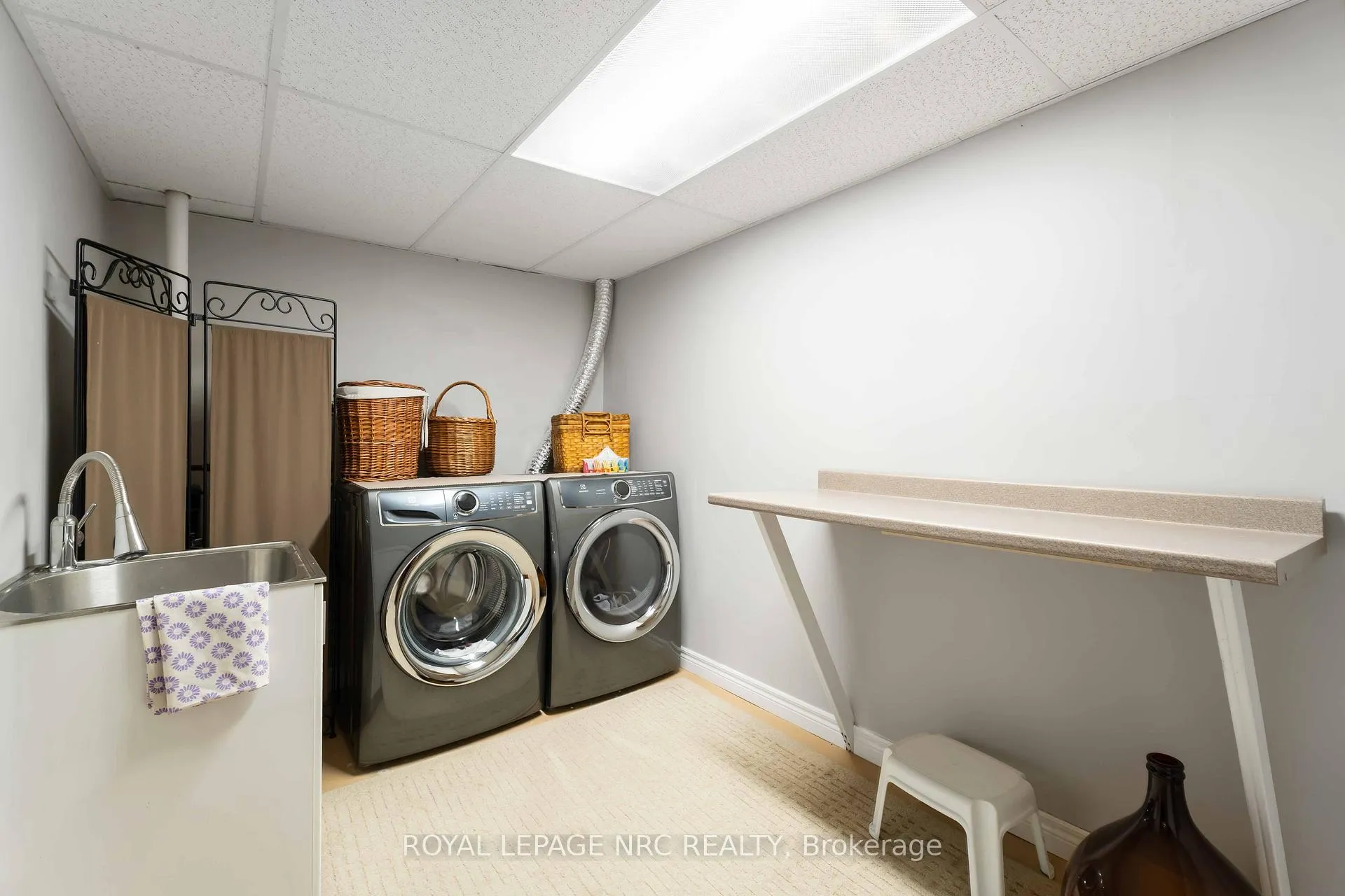Photo 34 of Unit 40, 122 Lakeshore Road, St. Catharines, Lakeport — HOMEH