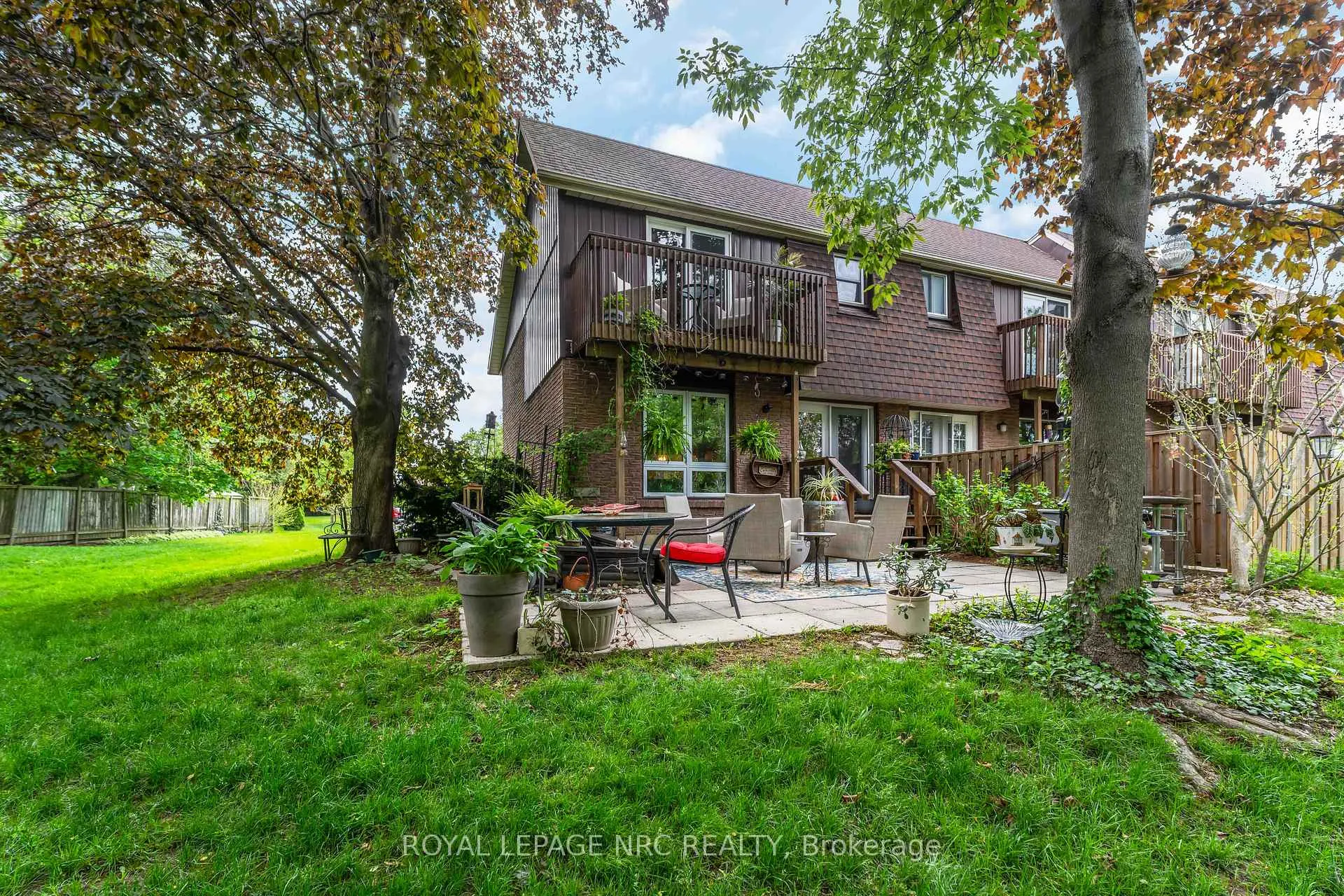 Photo 37 of Unit 40, 122 Lakeshore Road, St. Catharines, Lakeport — HOMEH