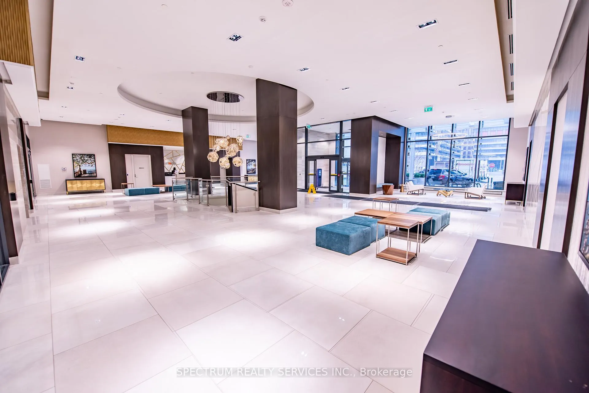 Photo 7 of Unit PH119, 9000 Jane Street, Vaughan, Concord — HOMEH