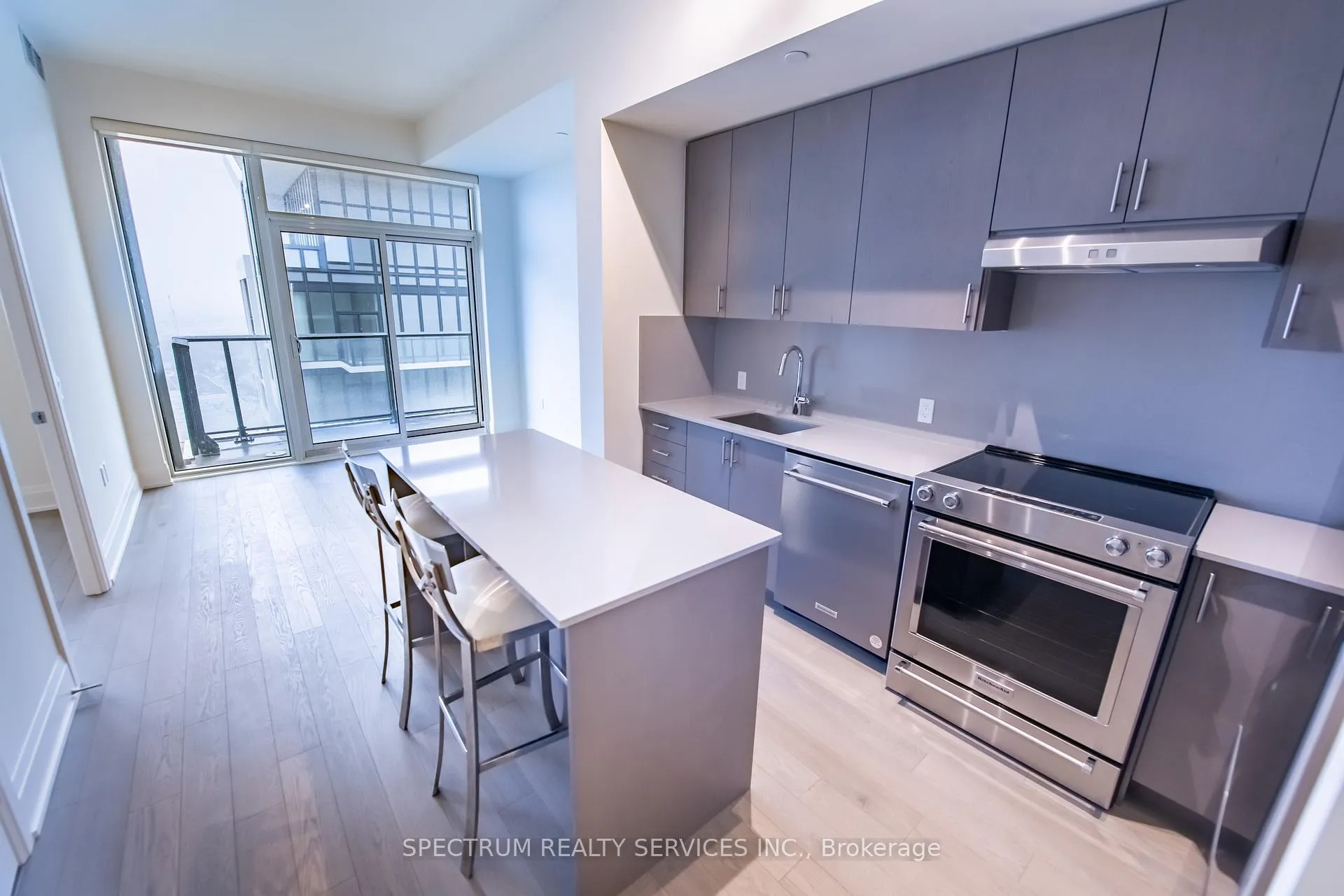 Photo 14 of Unit PH119, 9000 Jane Street, Vaughan, Concord — HOMEH