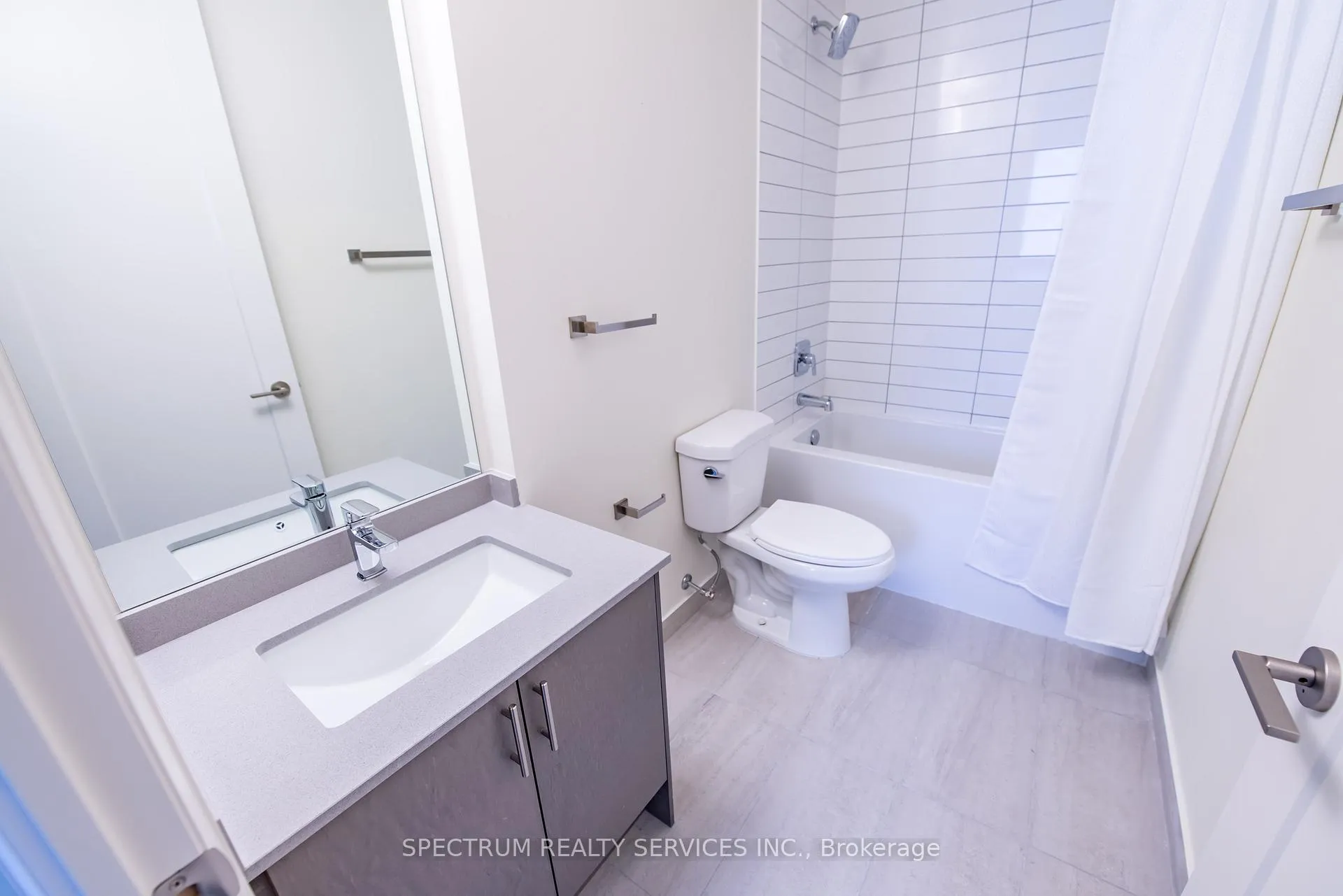 Photo 30 of Unit PH119, 9000 Jane Street, Vaughan, Concord — HOMEH