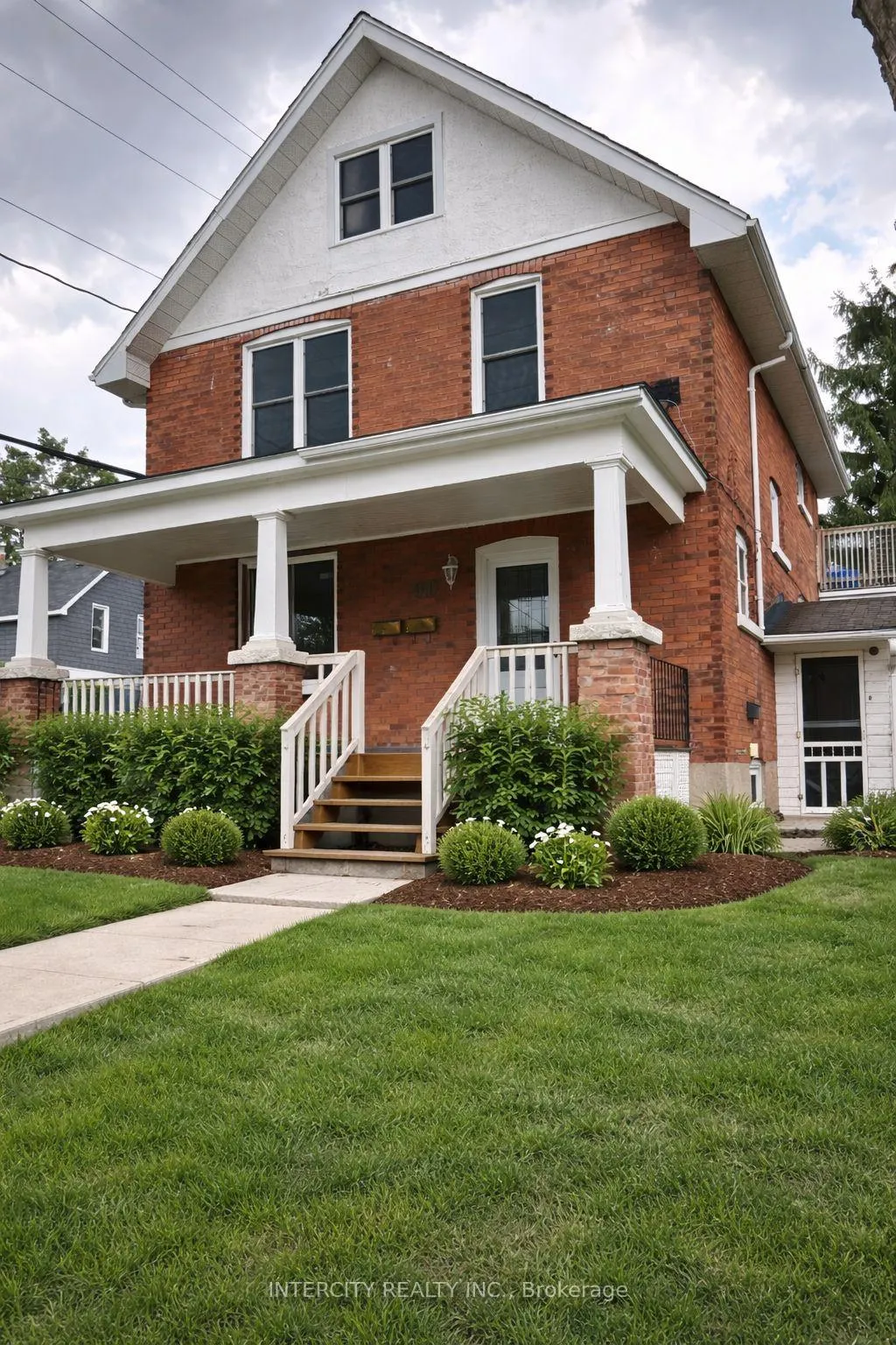 Photo 1 of 90 Coldwater Road W, Orillia — HOMEH