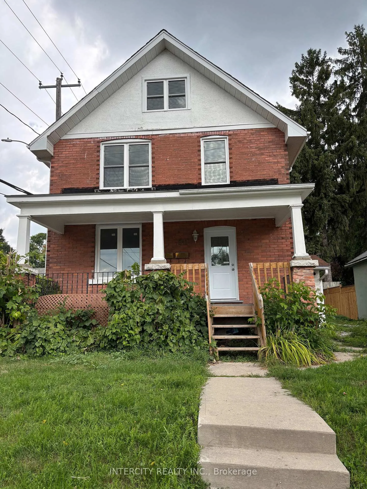 Photo 17 of 90 Coldwater Road W, Orillia — HOMEH
