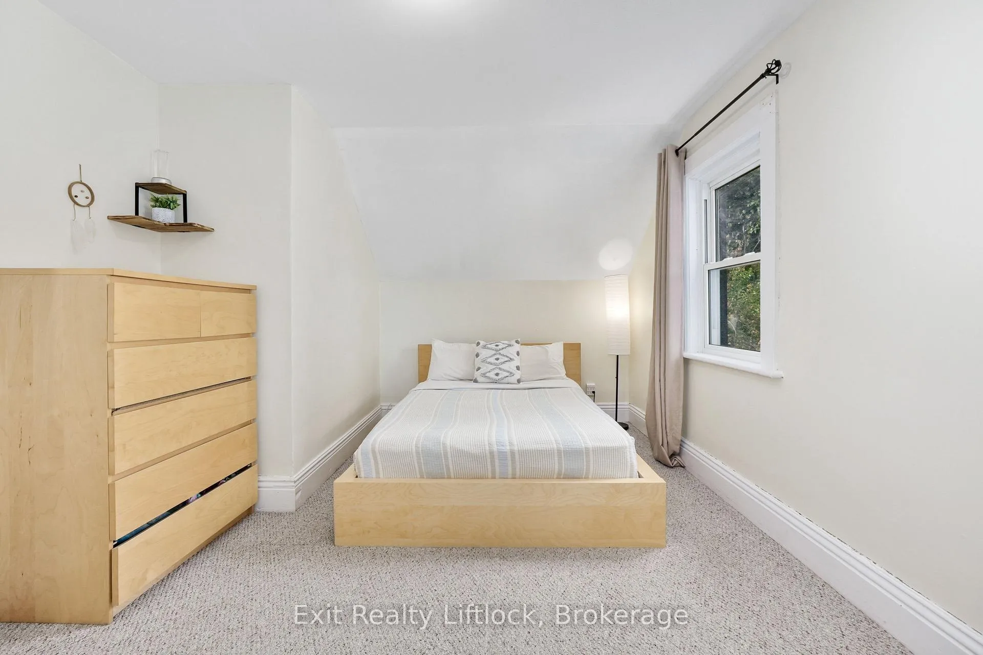 Photo 14 of 378 London Street, Peterborough, Town Ward 3 — HOMEH