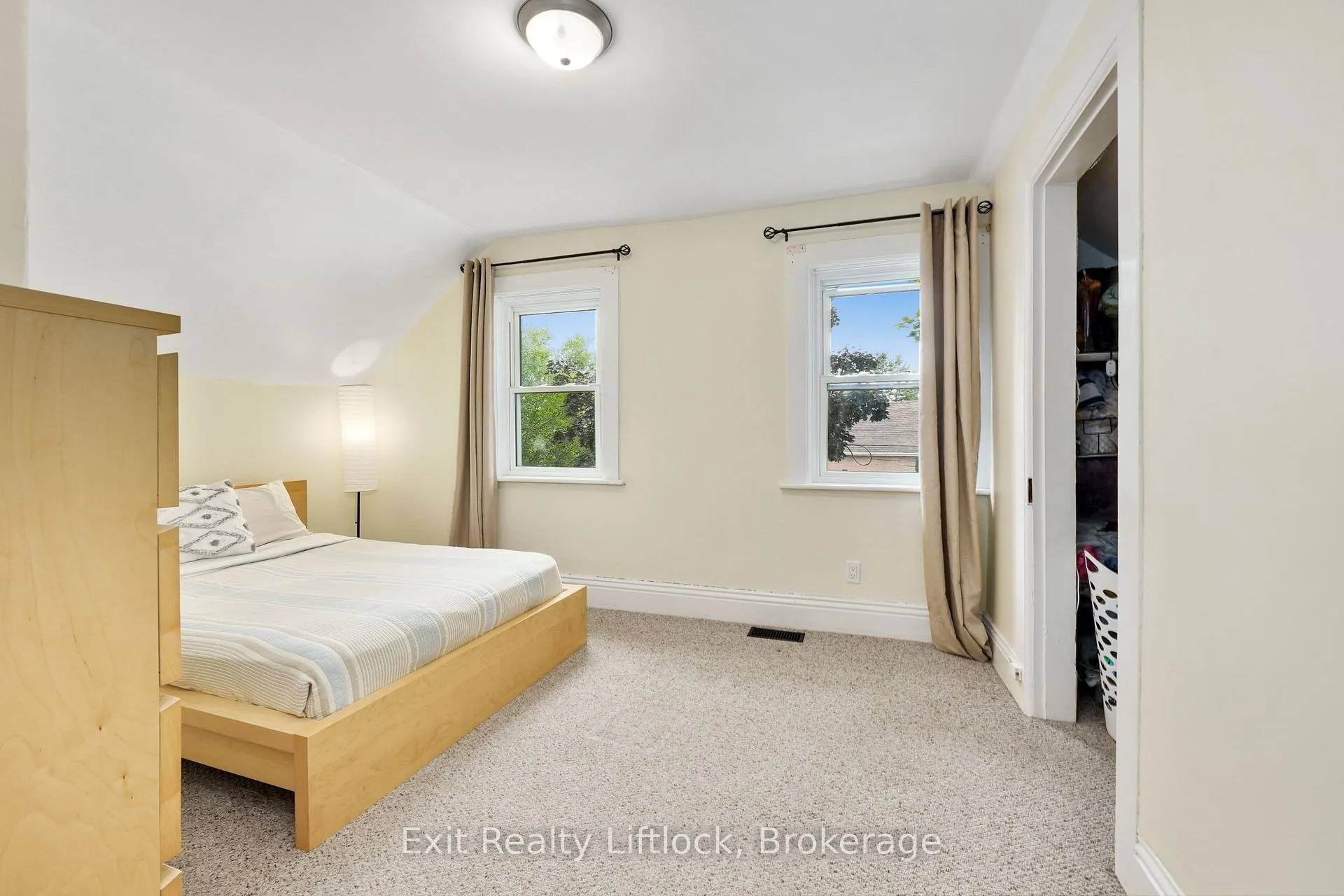 Photo 15 of 378 London Street, Peterborough, Town Ward 3 — HOMEH