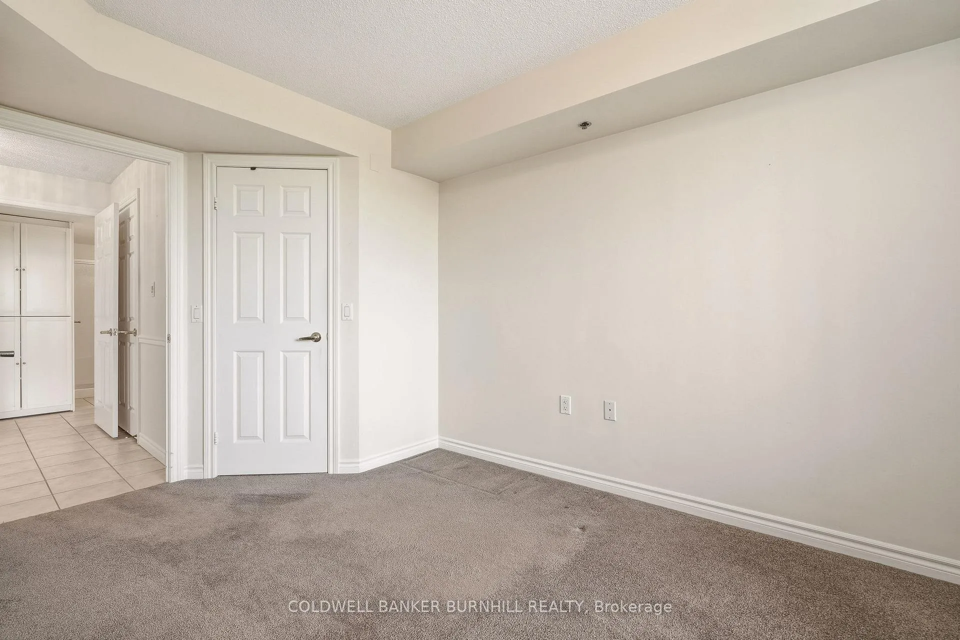 Photo 15 of Unit 1415, 100 Burloak Drive, Burlington, Appleby — HOMEH
