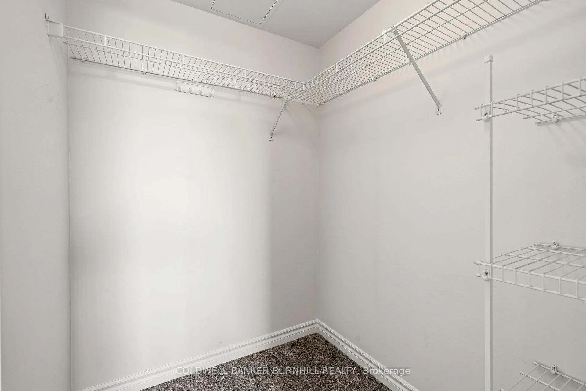 Photo 16 of Unit 1415, 100 Burloak Drive, Burlington, Appleby — HOMEH