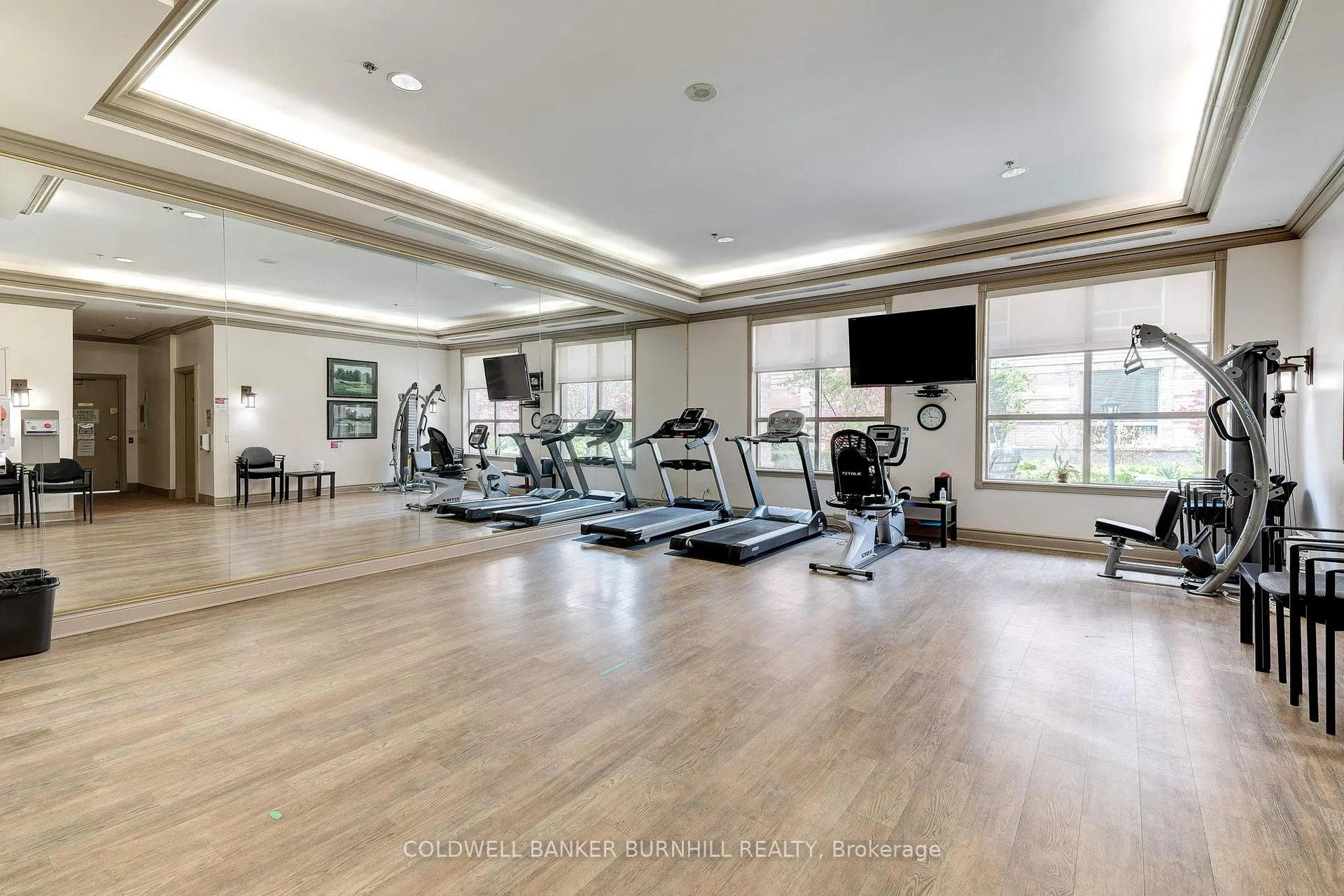 Photo 32 of Unit 1415, 100 Burloak Drive, Burlington, Appleby — HOMEH