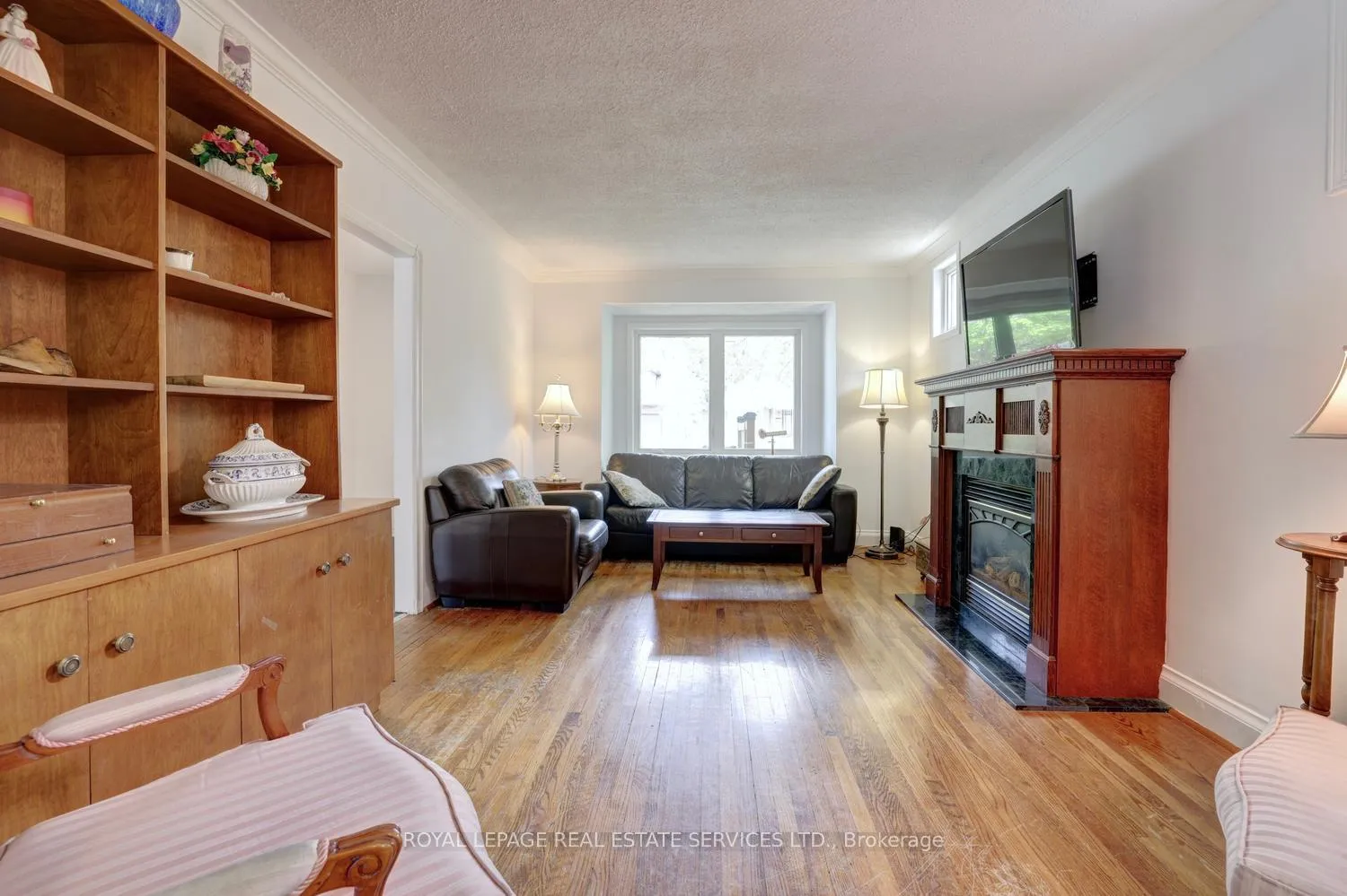 Photo 5 of 80 Thirty-Seventh Street, Etobicoke, Long Branch — HOMEH