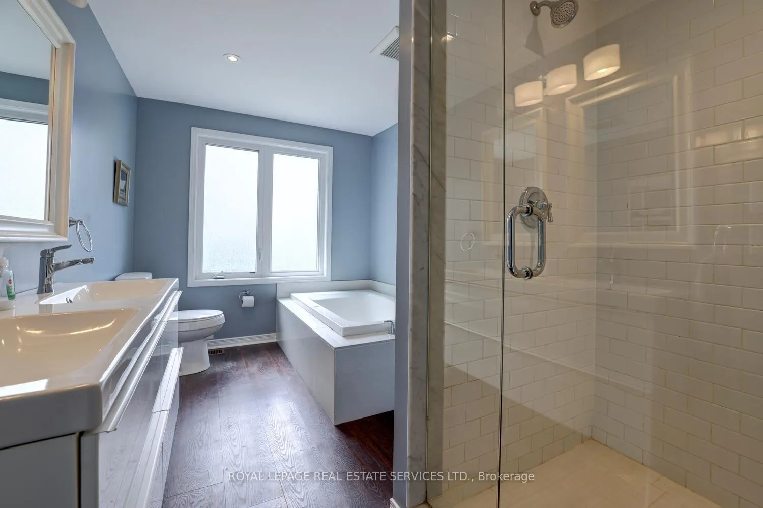 Photo 18 of 80 Thirty-Seventh Street, Etobicoke, Long Branch — HOMEH