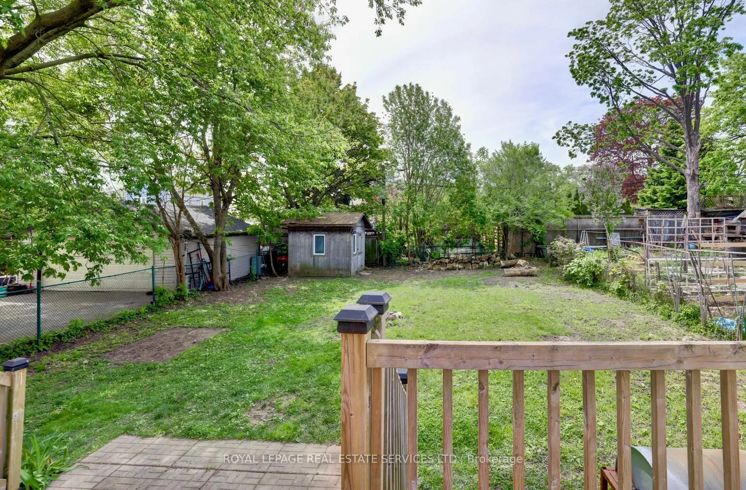 Photo 32 of 80 Thirty-Seventh Street, Etobicoke, Long Branch — HOMEH