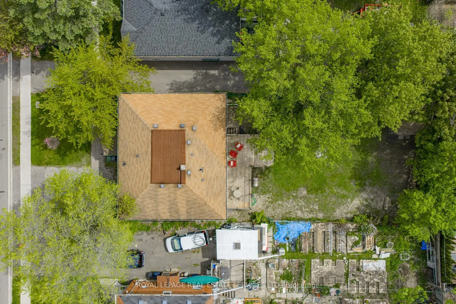 Photo 37 of 80 Thirty-Seventh Street, Etobicoke, Long Branch — HOMEH