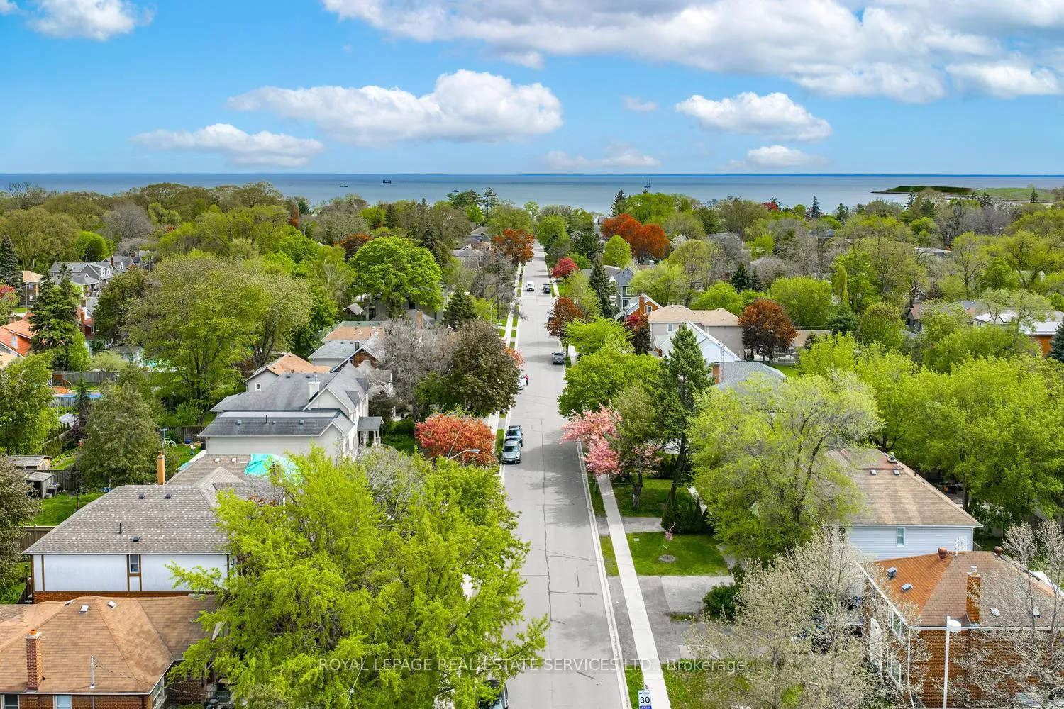 Photo 38 of 80 Thirty-Seventh Street, Etobicoke, Long Branch — HOMEH