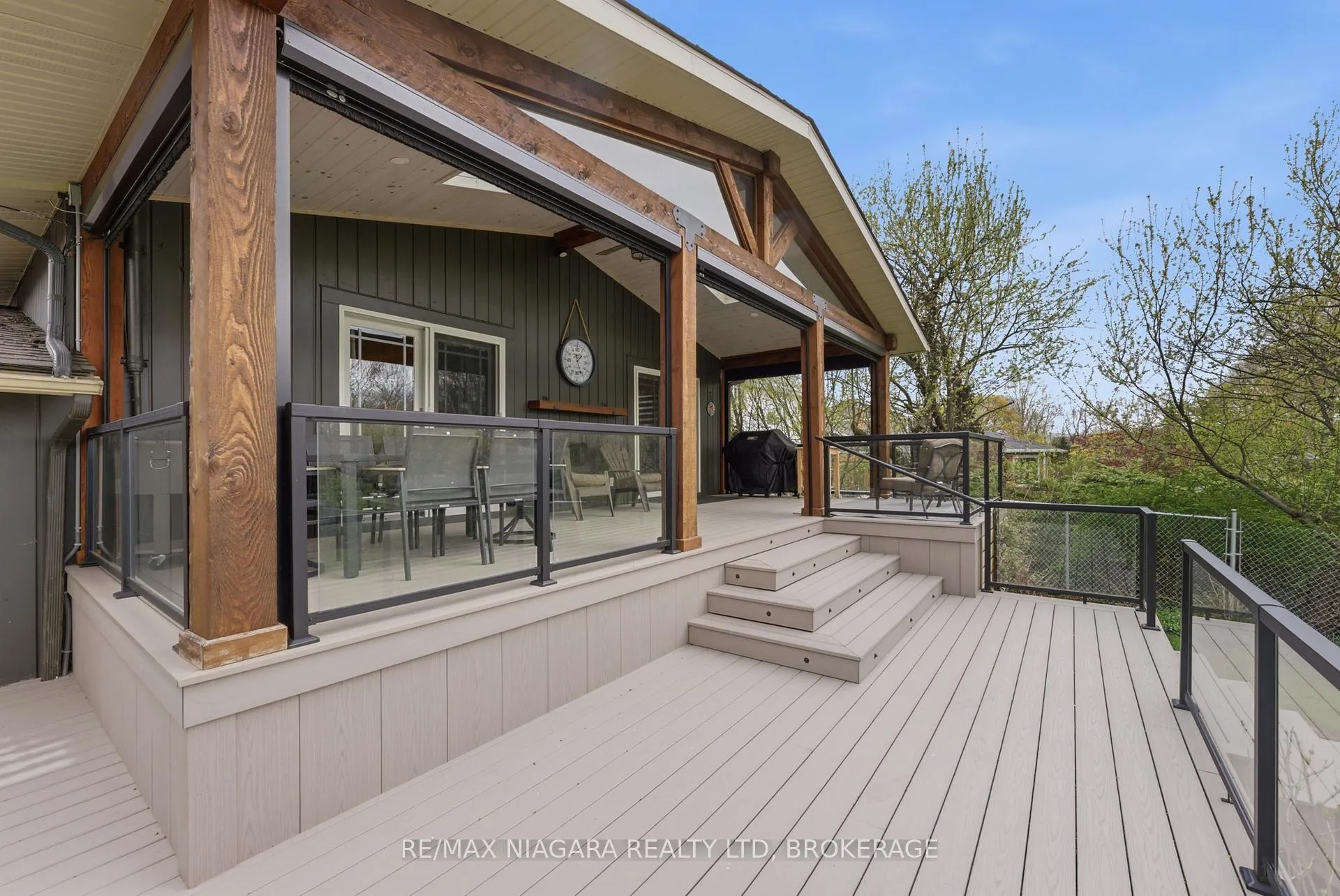 Photo 30 of 13 Rusholme Crescent, St. Catharines, Glendale/Glenridge — HOMEH